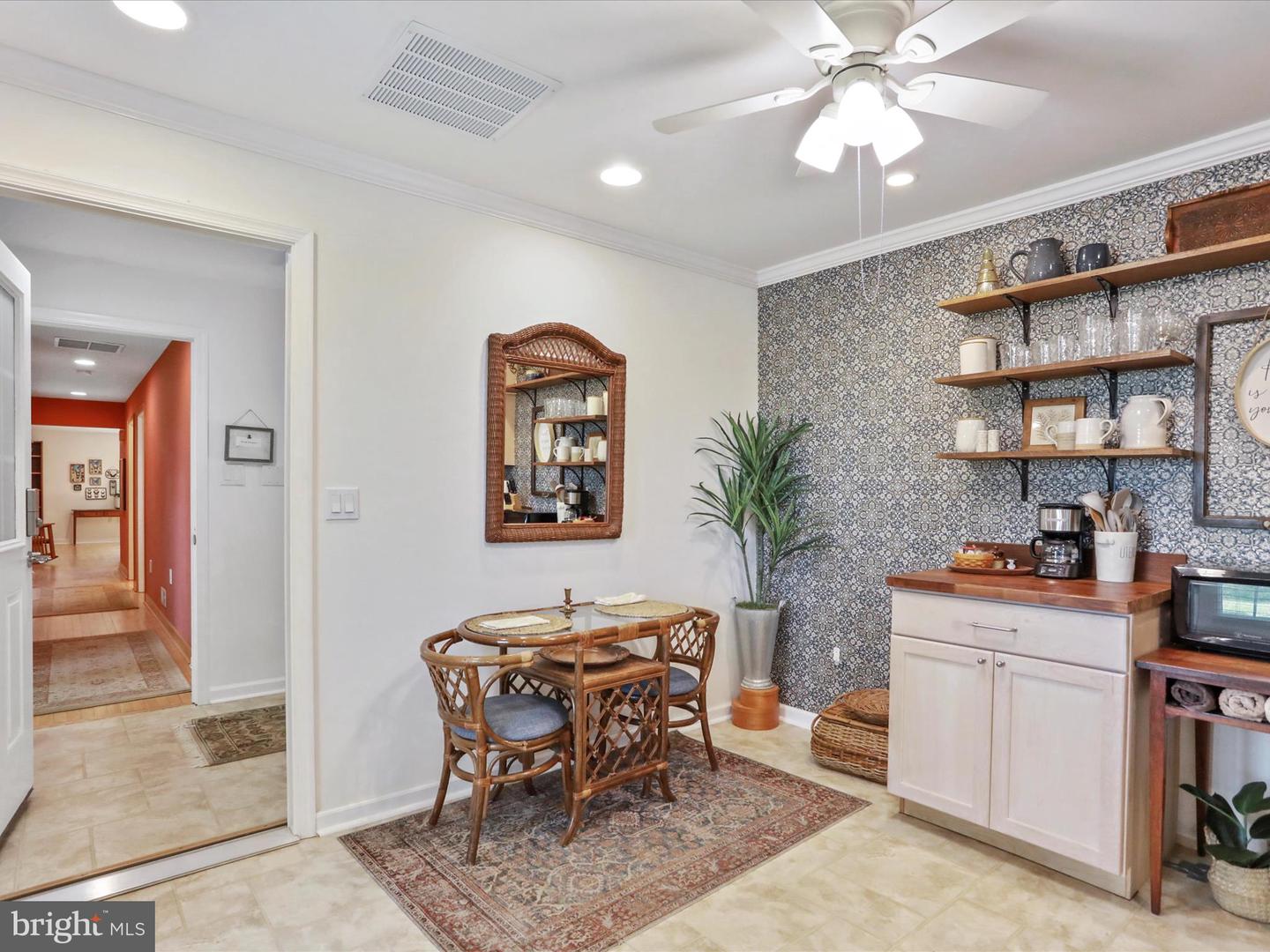 2671 PARSHALL RD, BERRYVILLE, Virginia 22611, 3 Bedrooms Bedrooms, ,4 BathroomsBathrooms,Residential,For sale,2671 PARSHALL RD,VACL2003514 MLS # VACL2003514