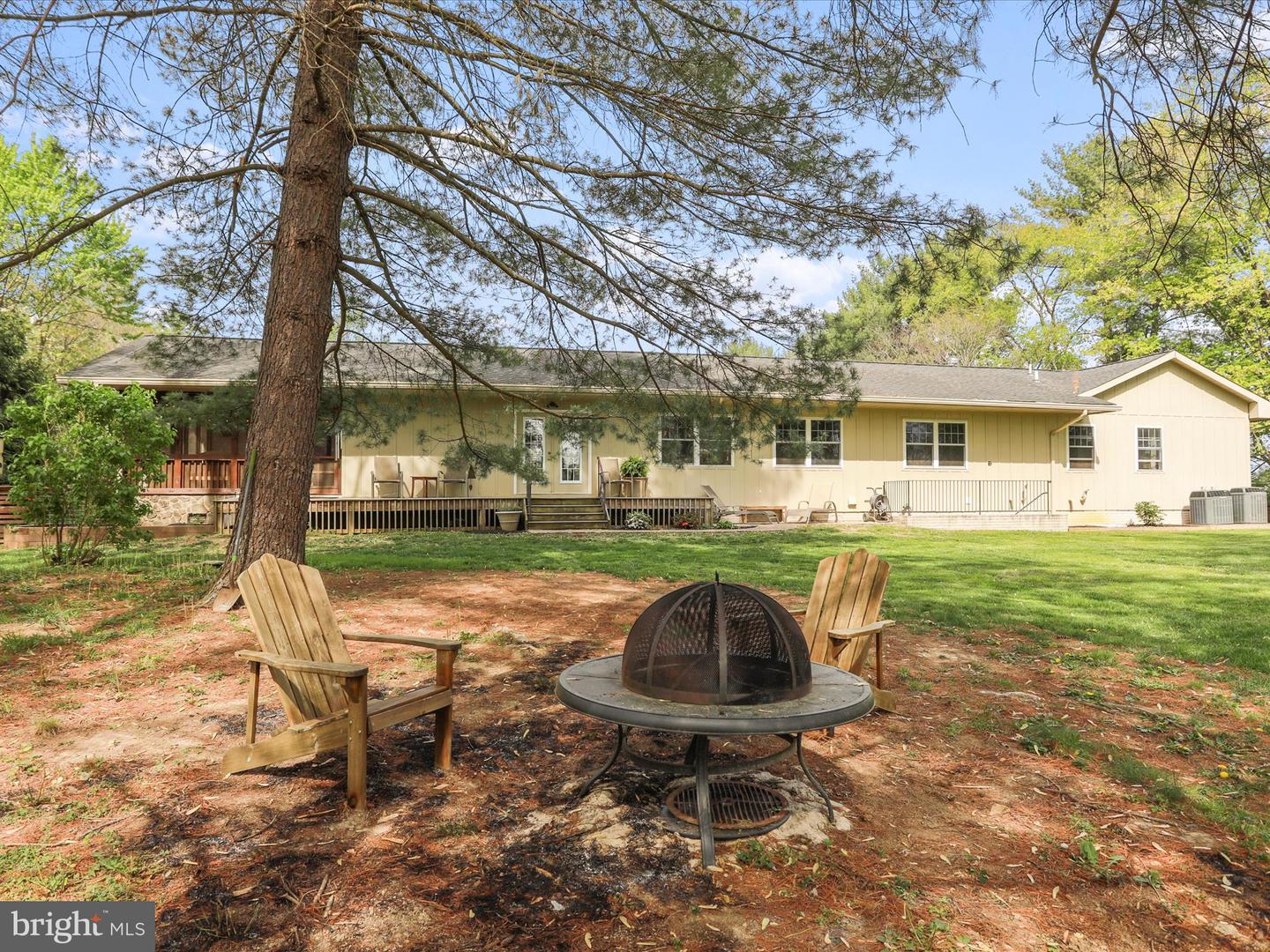 2671 PARSHALL RD, BERRYVILLE, Virginia 22611, 3 Bedrooms Bedrooms, ,4 BathroomsBathrooms,Residential,For sale,2671 PARSHALL RD,VACL2003514 MLS # VACL2003514