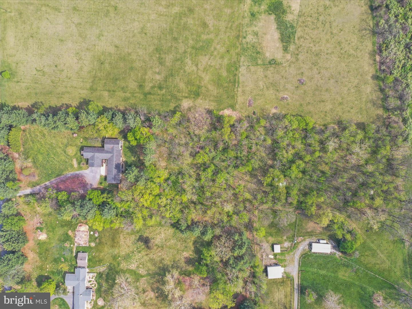 2671 PARSHALL RD, BERRYVILLE, Virginia 22611, 3 Bedrooms Bedrooms, ,4 BathroomsBathrooms,Residential,For sale,2671 PARSHALL RD,VACL2003514 MLS # VACL2003514