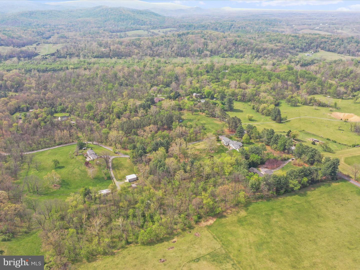 2671 PARSHALL RD, BERRYVILLE, Virginia 22611, 3 Bedrooms Bedrooms, ,4 BathroomsBathrooms,Residential,For sale,2671 PARSHALL RD,VACL2003514 MLS # VACL2003514