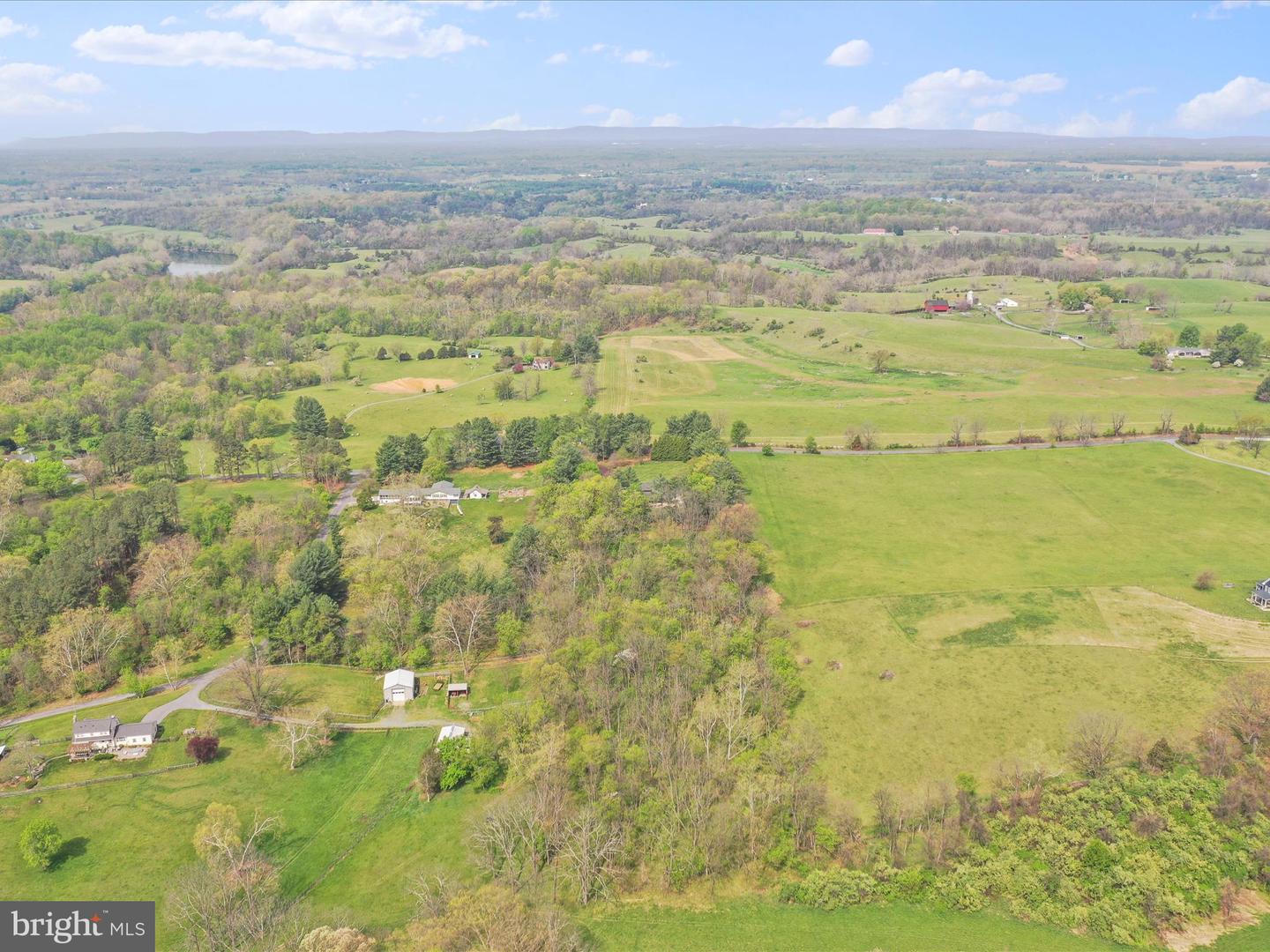2671 PARSHALL RD, BERRYVILLE, Virginia 22611, 3 Bedrooms Bedrooms, ,4 BathroomsBathrooms,Residential,For sale,2671 PARSHALL RD,VACL2003514 MLS # VACL2003514
