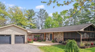 2671 PARSHALL RD, BERRYVILLE, Virginia 22611, 3 Bedrooms Bedrooms, ,4 BathroomsBathrooms,Residential,For sale,2671 PARSHALL RD,VACL2003514 MLS # VACL2003514
