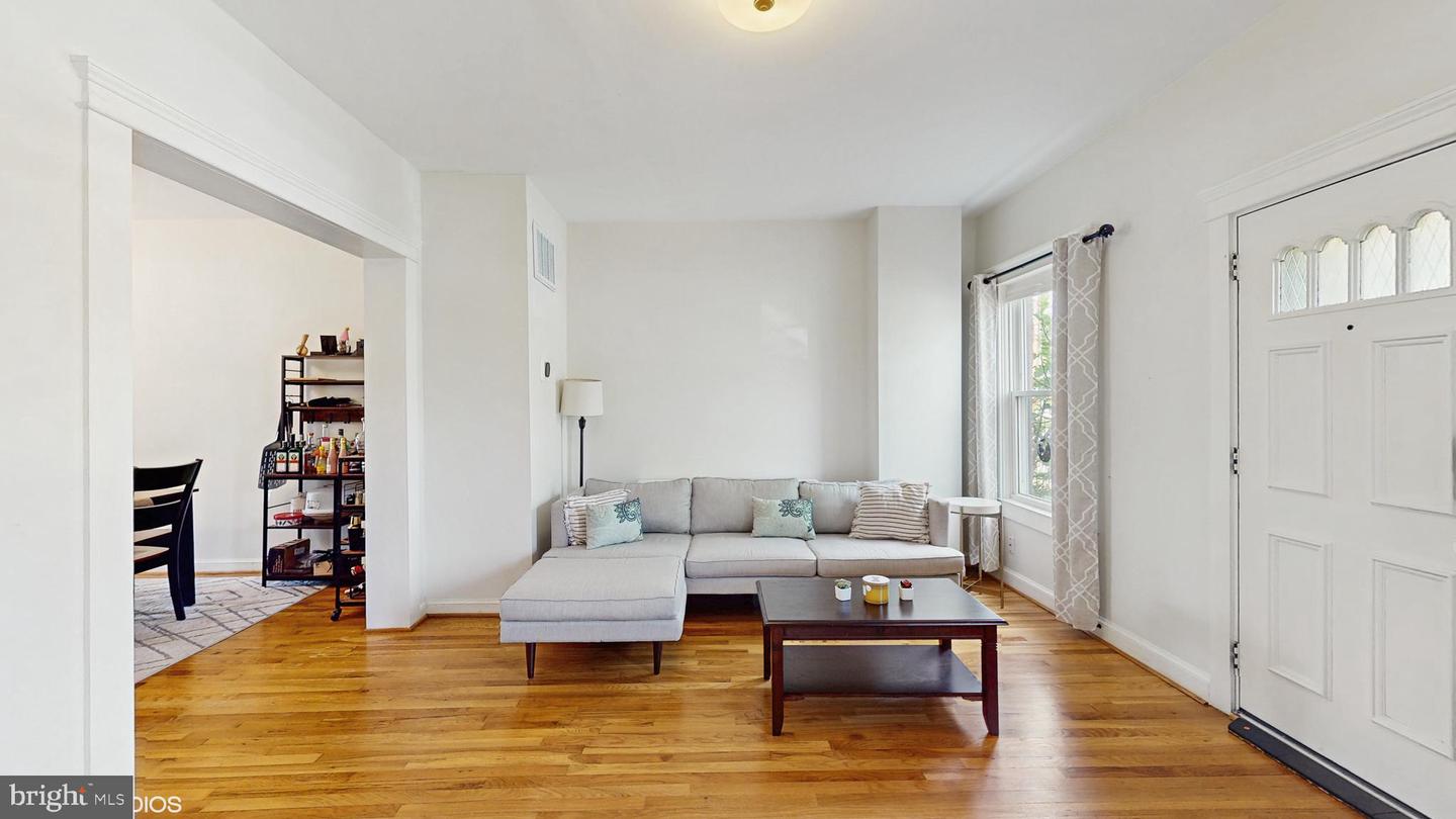 2714 10TH ST NE, WASHINGTON, District Of Columbia 20018, 3 Bedrooms Bedrooms, ,3 BathroomsBathrooms,Residential,For sale,2714 10TH ST NE,DCDC2190610 MLS # DCDC2190610