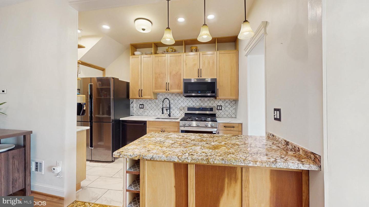 2714 10TH ST NE, WASHINGTON, District Of Columbia 20018, 3 Bedrooms Bedrooms, ,3 BathroomsBathrooms,Residential,For sale,2714 10TH ST NE,DCDC2190610 MLS # DCDC2190610