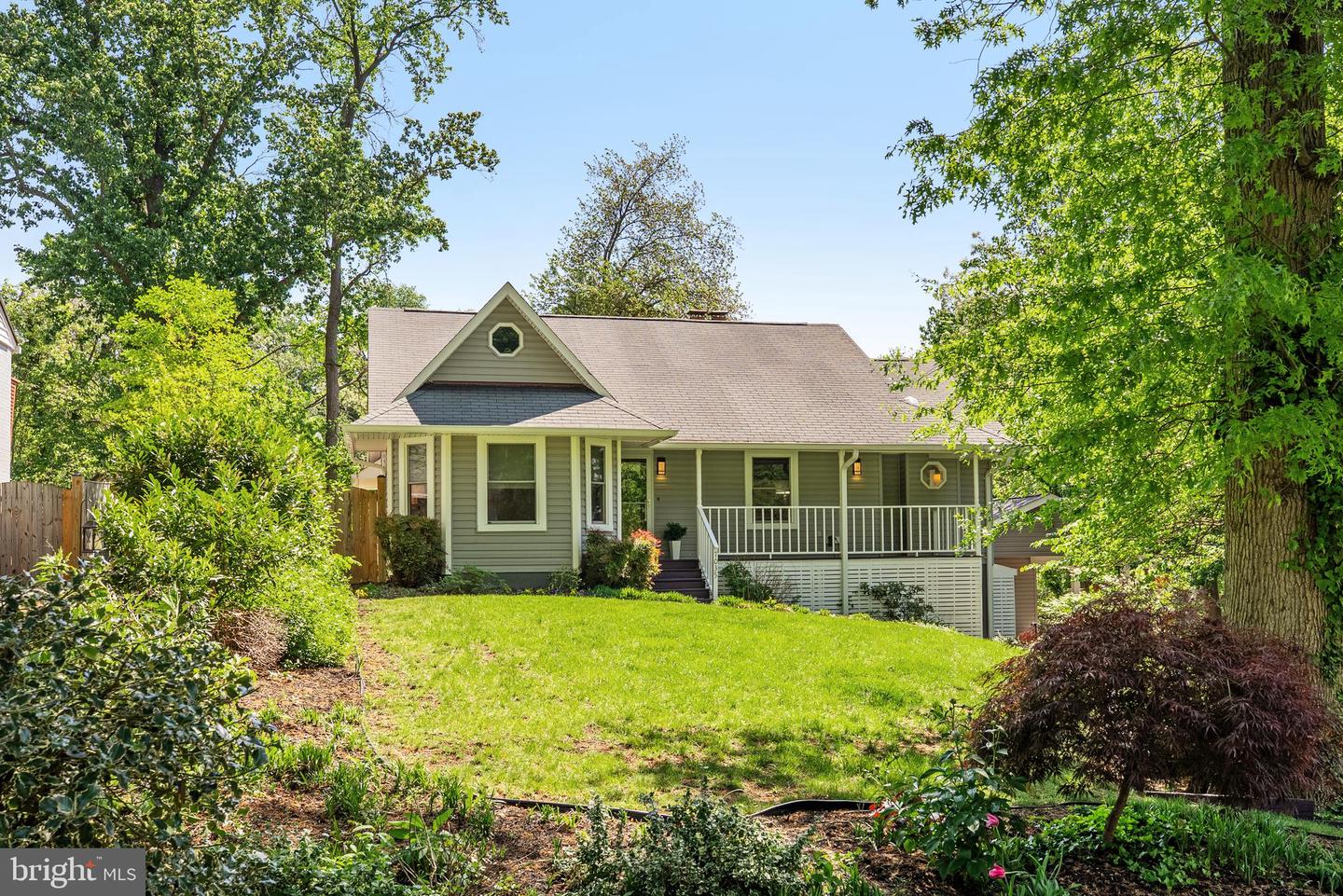 7035 SWAIN DR, ALEXANDRIA, Virginia 22306, 4 Bedrooms Bedrooms, ,2 BathroomsBathrooms,Residential,For sale,7035 SWAIN DR,VAFX2228324 MLS # VAFX2228324