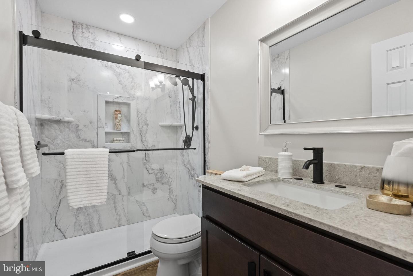 7035 SWAIN DR, ALEXANDRIA, Virginia 22306, 4 Bedrooms Bedrooms, ,2 BathroomsBathrooms,Residential,For sale,7035 SWAIN DR,VAFX2228324 MLS # VAFX2228324