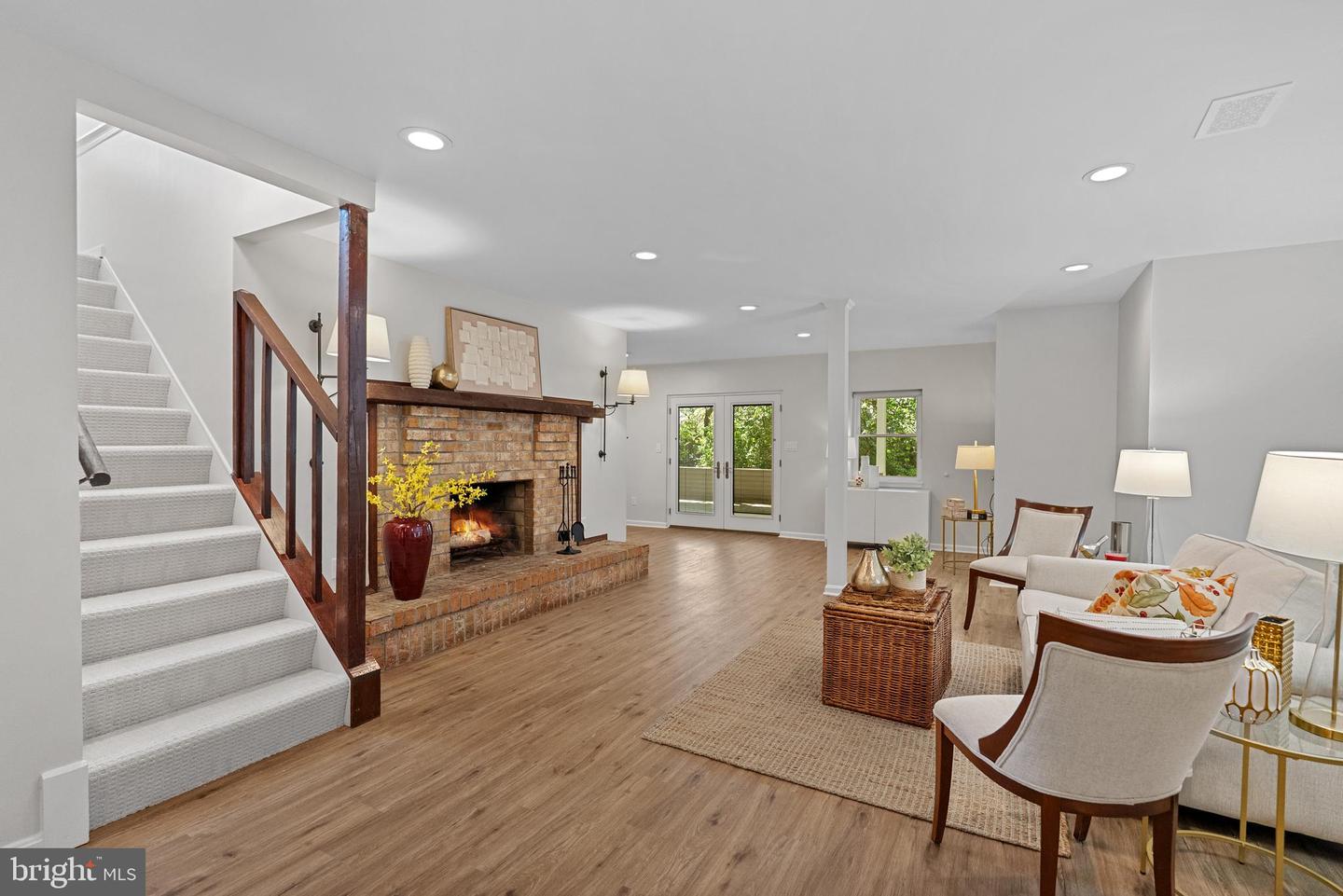 7035 SWAIN DR, ALEXANDRIA, Virginia 22306, 4 Bedrooms Bedrooms, ,2 BathroomsBathrooms,Residential,For sale,7035 SWAIN DR,VAFX2228324 MLS # VAFX2228324
