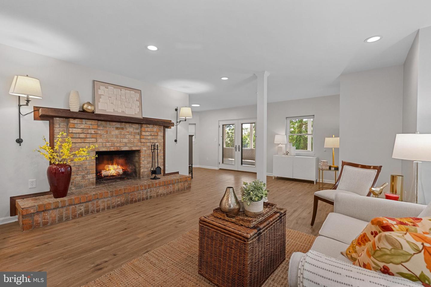 7035 SWAIN DR, ALEXANDRIA, Virginia 22306, 4 Bedrooms Bedrooms, ,2 BathroomsBathrooms,Residential,For sale,7035 SWAIN DR,VAFX2228324 MLS # VAFX2228324