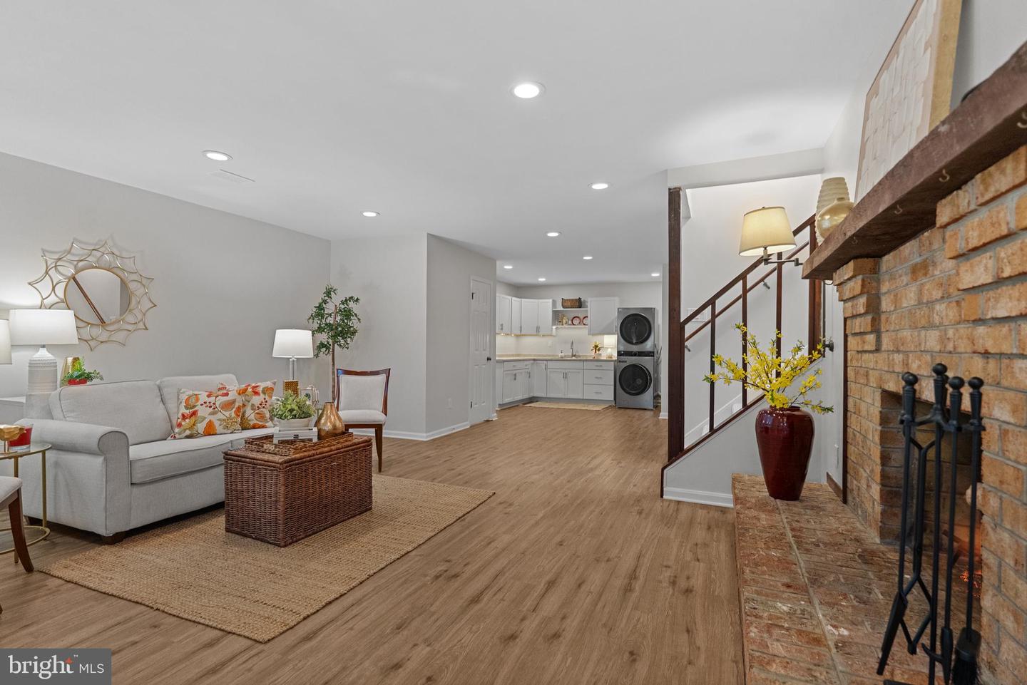 7035 SWAIN DR, ALEXANDRIA, Virginia 22306, 4 Bedrooms Bedrooms, ,2 BathroomsBathrooms,Residential,For sale,7035 SWAIN DR,VAFX2228324 MLS # VAFX2228324