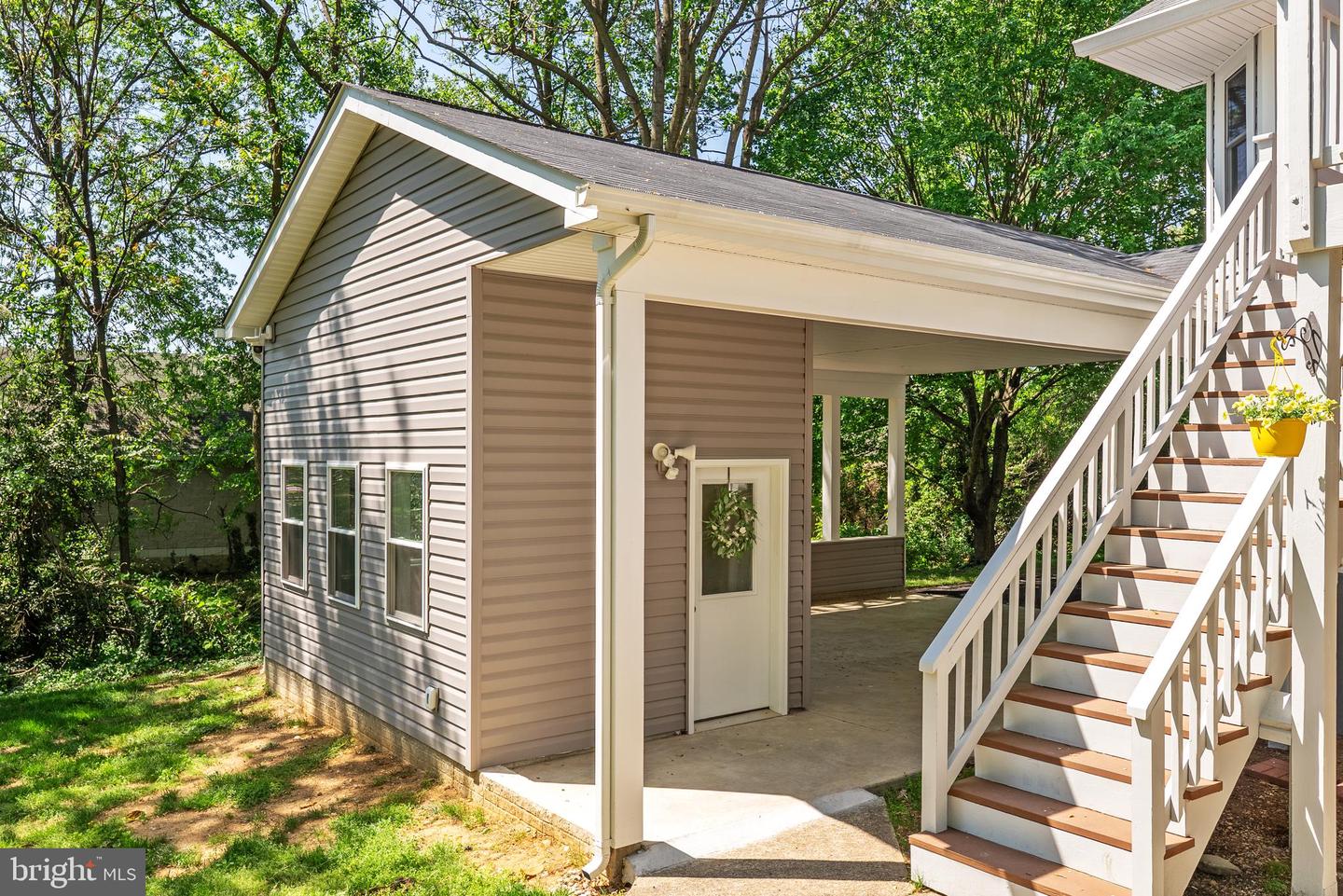 7035 SWAIN DR, ALEXANDRIA, Virginia 22306, 4 Bedrooms Bedrooms, ,2 BathroomsBathrooms,Residential,For sale,7035 SWAIN DR,VAFX2228324 MLS # VAFX2228324