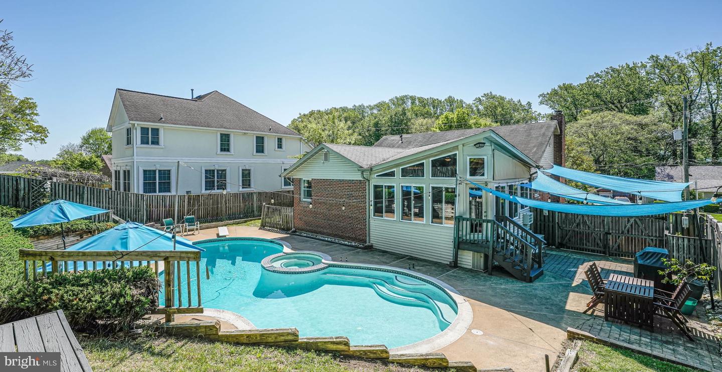 7306 WAYNE DR, ANNANDALE, Virginia 22003, 3 Bedrooms Bedrooms, ,2 BathroomsBathrooms,Residential,For sale,7306 WAYNE DR,VAFX2228628 MLS # VAFX2228628