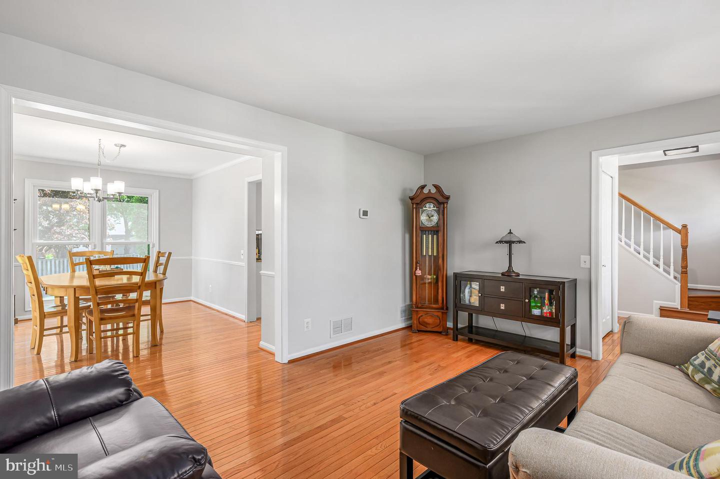 712 CHIMNEY CT NE, LEESBURG, Virginia 20176, 4 Bedrooms Bedrooms, ,2 BathroomsBathrooms,Residential,For sale,712 CHIMNEY CT NE,VALO2091520 MLS # VALO2091520