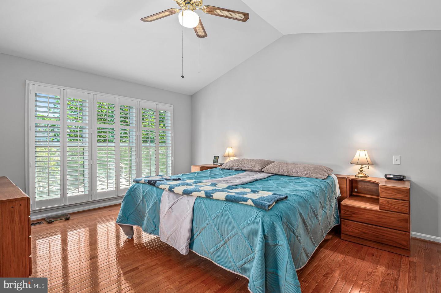 712 CHIMNEY CT NE, LEESBURG, Virginia 20176, 4 Bedrooms Bedrooms, ,2 BathroomsBathrooms,Residential,For sale,712 CHIMNEY CT NE,VALO2091520 MLS # VALO2091520