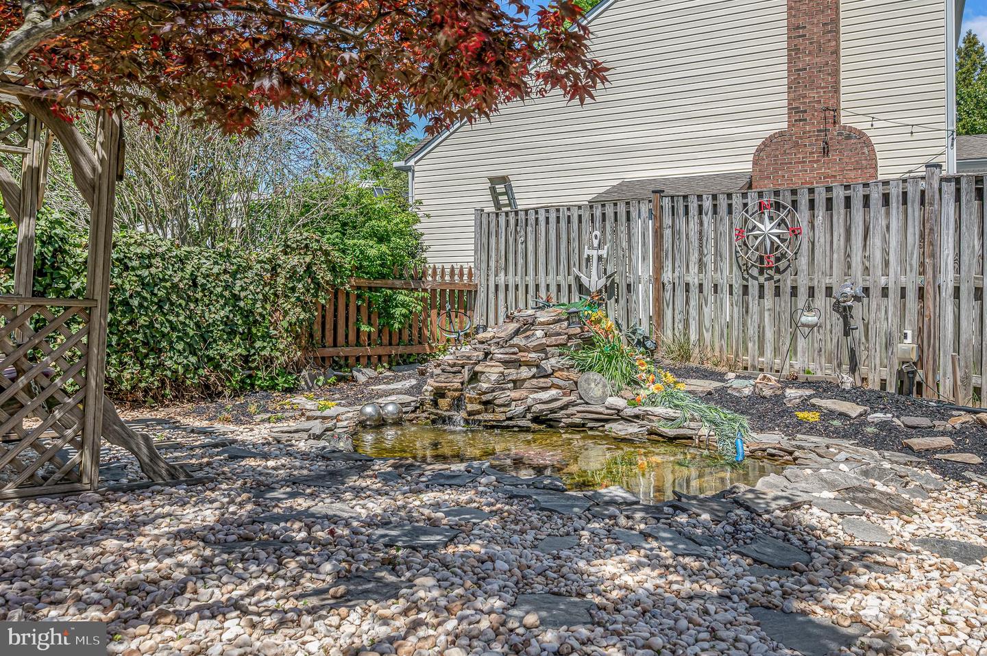 712 CHIMNEY CT NE, LEESBURG, Virginia 20176, 4 Bedrooms Bedrooms, ,2 BathroomsBathrooms,Residential,For sale,712 CHIMNEY CT NE,VALO2091520 MLS # VALO2091520