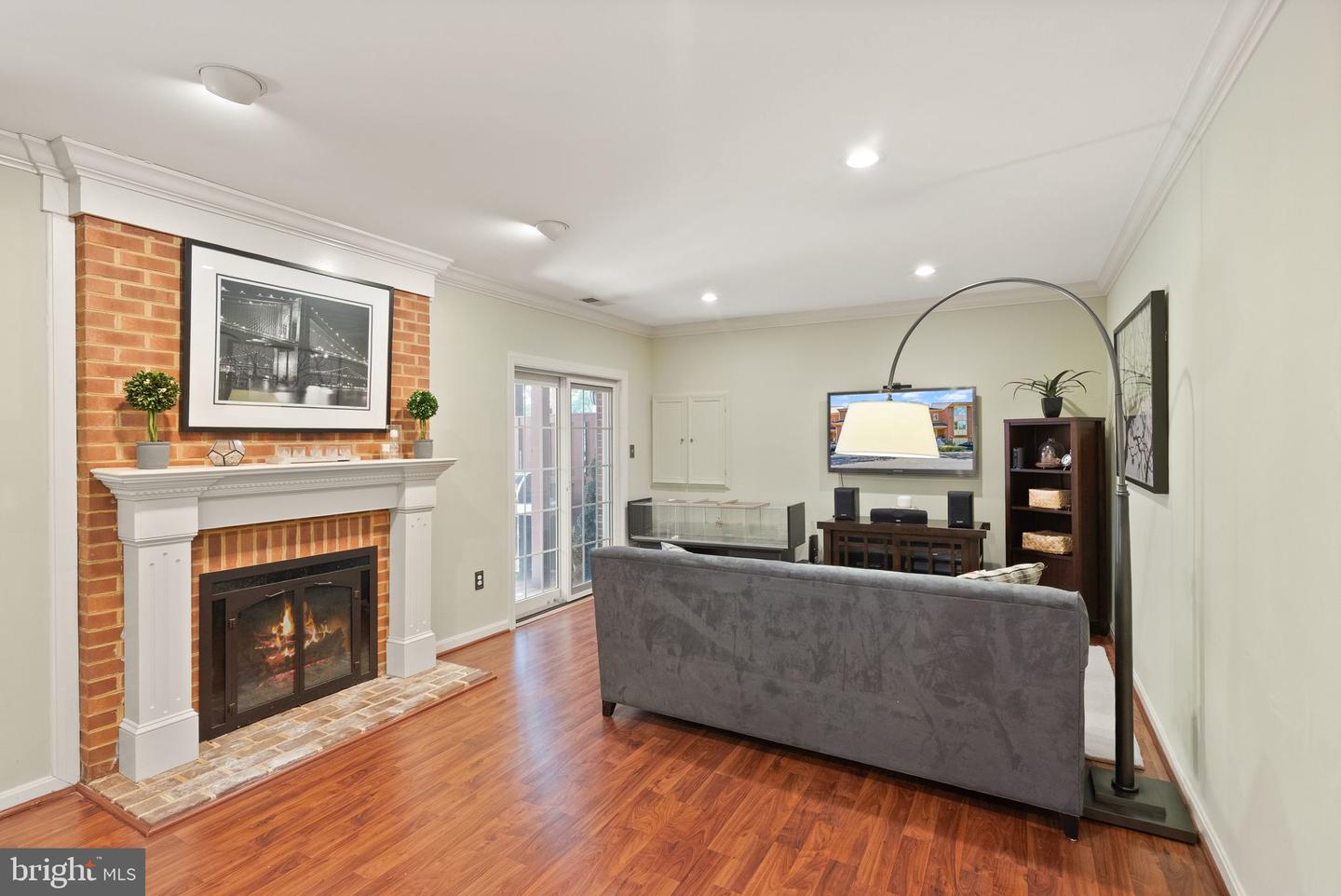 10227 ASPEN WILLOW DR, FAIRFAX, Virginia 22032, 4 Bedrooms Bedrooms, ,4 BathroomsBathrooms,Residential,For sale,10227 ASPEN WILLOW DR,VAFC2005946 MLS # VAFC2005946