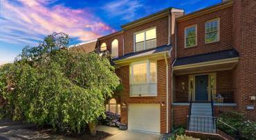 10227 ASPEN WILLOW DR, FAIRFAX, Virginia 22032, 4 Bedrooms Bedrooms, ,4 BathroomsBathrooms,Residential,For sale,10227 ASPEN WILLOW DR,VAFC2005946 MLS # VAFC2005946