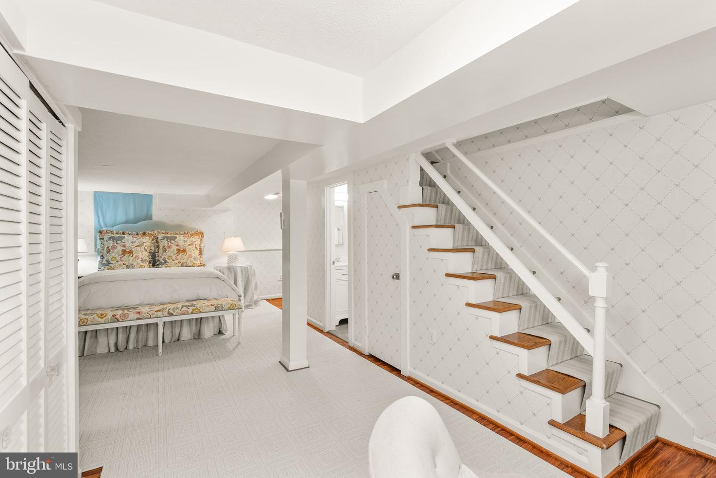 2811 FRANKLIN RD, ARLINGTON, Virginia 22201, 5 Bedrooms Bedrooms, ,3 BathroomsBathrooms,Residential,For sale,2811 FRANKLIN RD,VAAR2054750 MLS # VAAR2054750