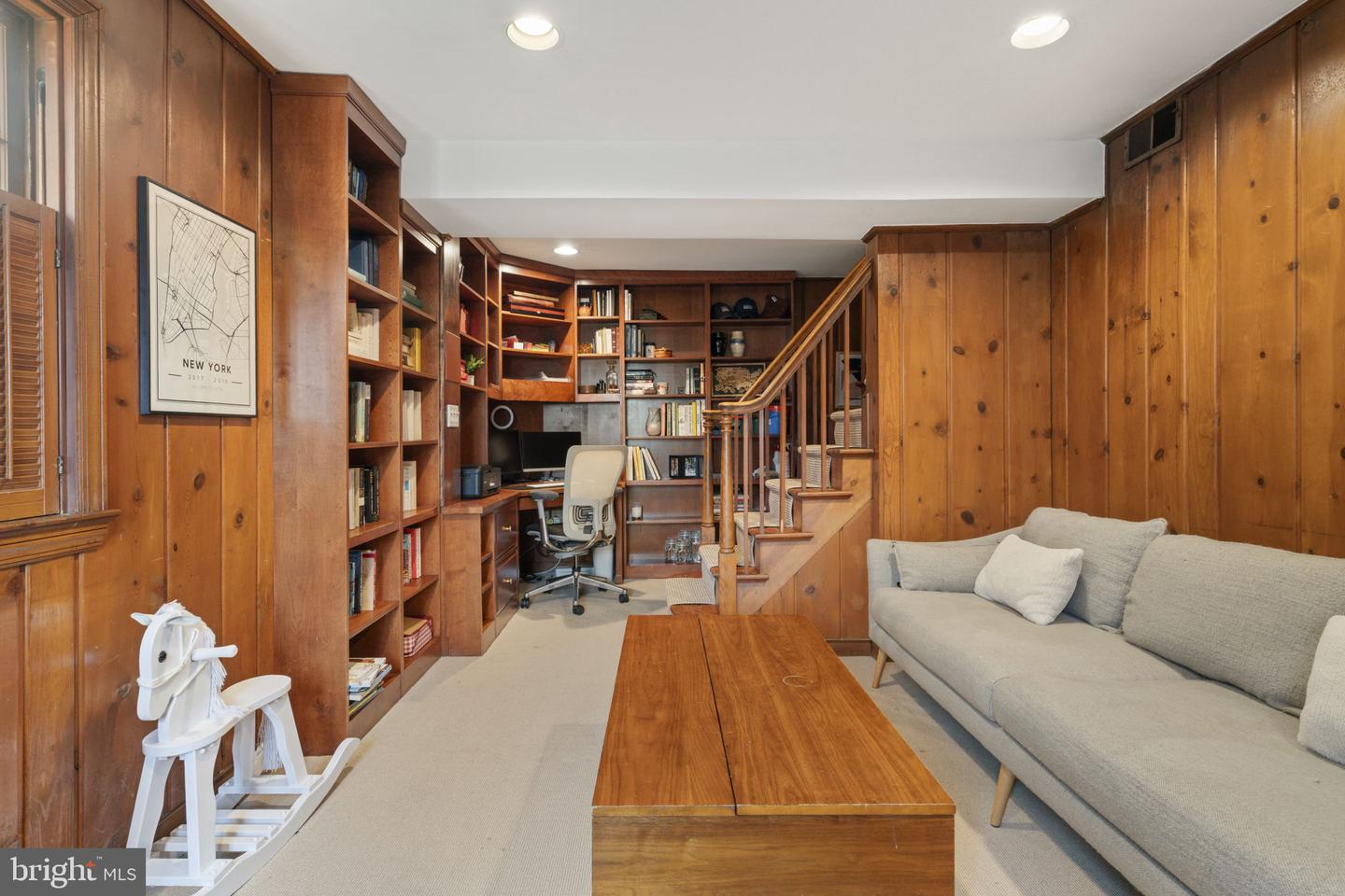 732 S LEE ST S, ALEXANDRIA, Virginia 22314, 3 Bedrooms Bedrooms, ,2 BathroomsBathrooms,Residential,For sale,732 S LEE ST S,VAAX2042984 MLS # VAAX2042984