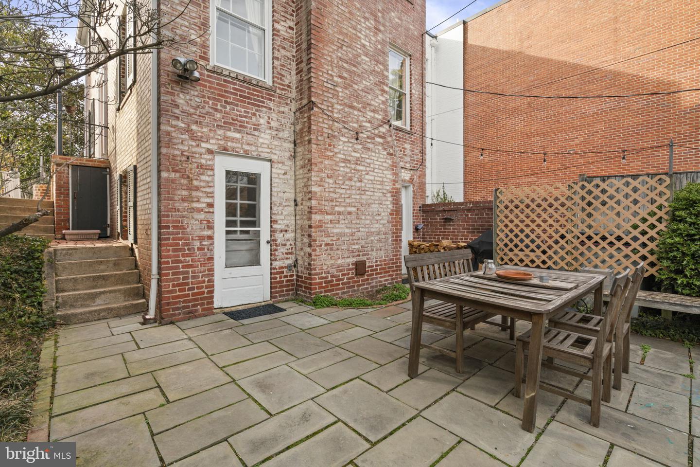 732 S LEE ST S, ALEXANDRIA, Virginia 22314, 3 Bedrooms Bedrooms, ,2 BathroomsBathrooms,Residential,For sale,732 S LEE ST S,VAAX2042984 MLS # VAAX2042984