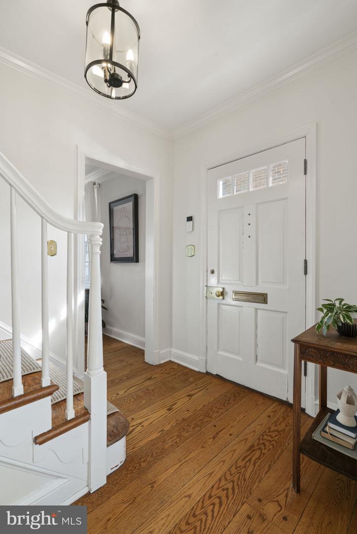 732 S LEE ST S, ALEXANDRIA, Virginia 22314, 3 Bedrooms Bedrooms, ,2 BathroomsBathrooms,Residential,For sale,732 S LEE ST S,VAAX2042984 MLS # VAAX2042984
