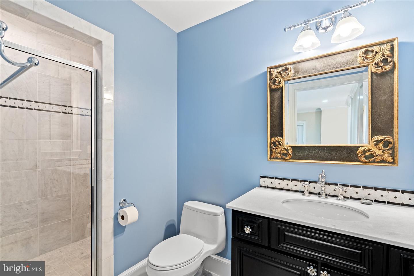 6041 25TH RD N, ARLINGTON, Virginia 22207, 4 Bedrooms Bedrooms, ,5 BathroomsBathrooms,Residential,For sale,6041 25TH RD N,VAAR2054758 MLS # VAAR2054758