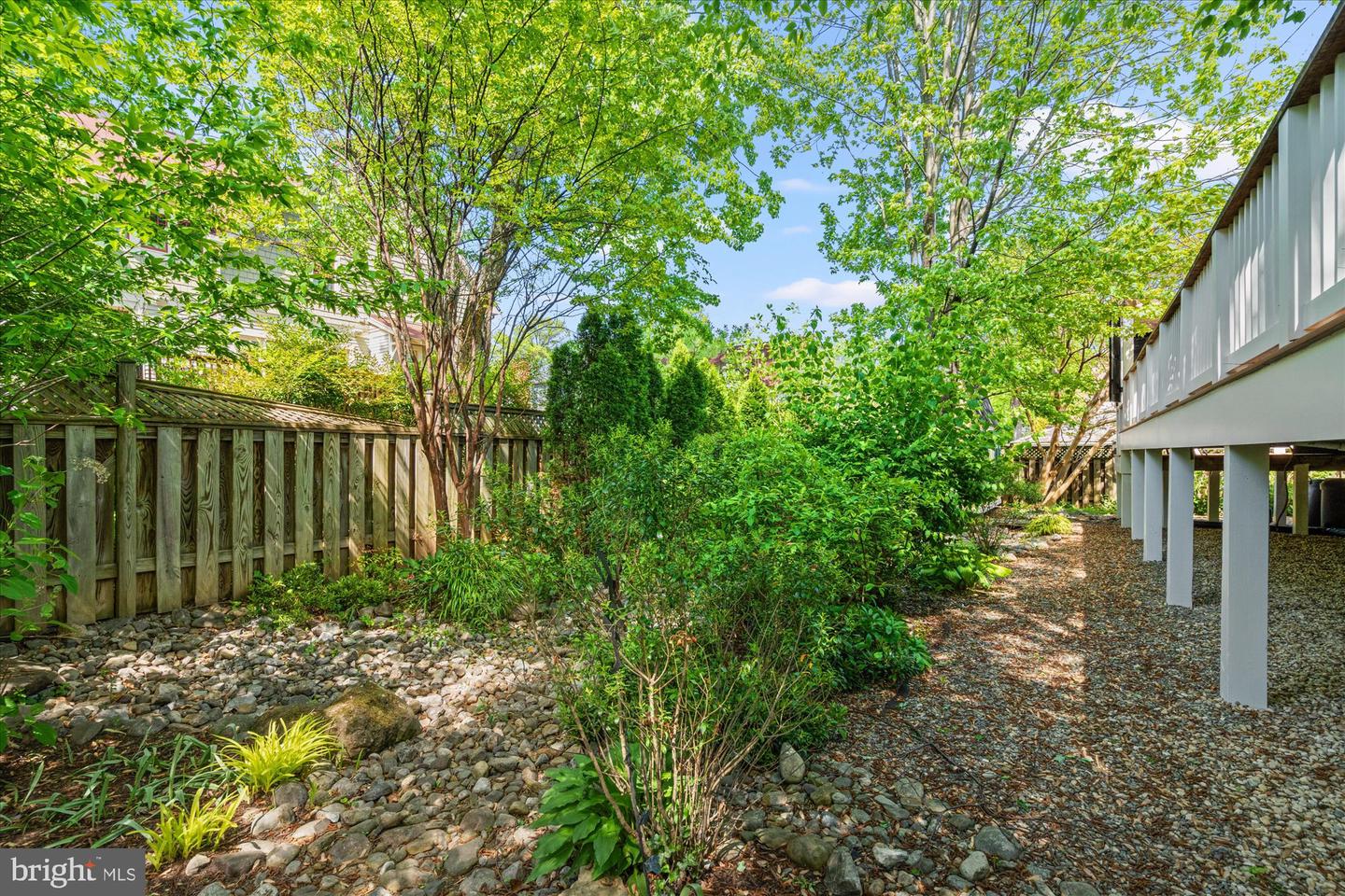 6041 25TH RD N, ARLINGTON, Virginia 22207, 4 Bedrooms Bedrooms, ,5 BathroomsBathrooms,Residential,For sale,6041 25TH RD N,VAAR2054758 MLS # VAAR2054758