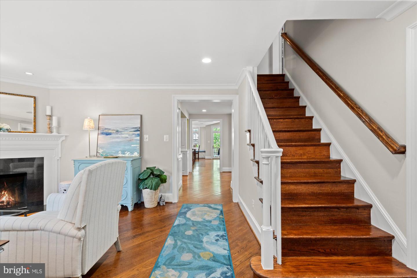 6041 25TH RD N, ARLINGTON, Virginia 22207, 4 Bedrooms Bedrooms, ,5 BathroomsBathrooms,Residential,For sale,6041 25TH RD N,VAAR2054758 MLS # VAAR2054758