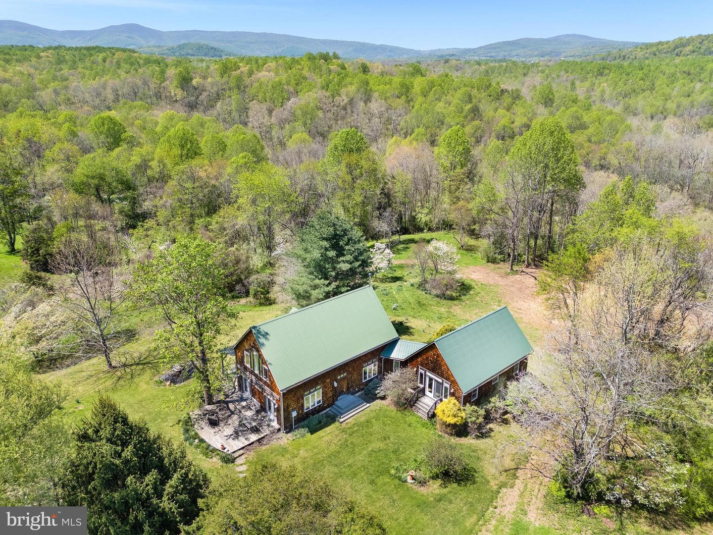 12330 CHASTAIN, HUME, Virginia 22639, 3 Bedrooms Bedrooms, ,2 BathroomsBathrooms,Residential,For sale,12330 CHASTAIN,VAFQ2015904 MLS # VAFQ2015904