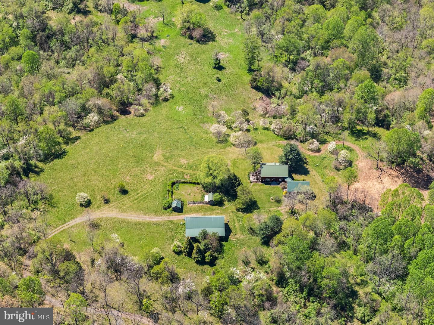 12330 CHASTAIN, HUME, Virginia 22639, 3 Bedrooms Bedrooms, ,2 BathroomsBathrooms,Residential,For sale,12330 CHASTAIN,VAFQ2015904 MLS # VAFQ2015904