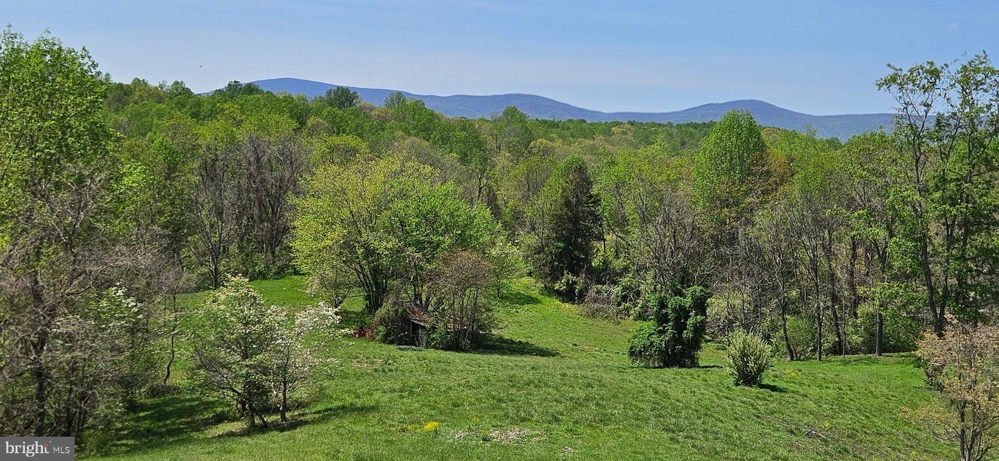 12330 CHASTAIN, HUME, Virginia 22639, 3 Bedrooms Bedrooms, ,2 BathroomsBathrooms,Residential,For sale,12330 CHASTAIN,VAFQ2015904 MLS # VAFQ2015904