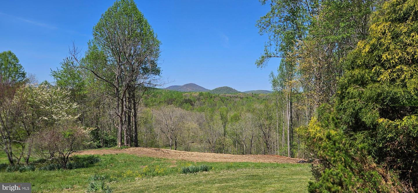 12330 CHASTAIN, HUME, Virginia 22639, 3 Bedrooms Bedrooms, ,2 BathroomsBathrooms,Residential,For sale,12330 CHASTAIN,VAFQ2015904 MLS # VAFQ2015904