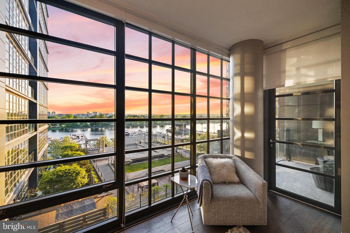 45 SUTTON SQ SW #503, WASHINGTON, District Of Columbia 20024, 2 Bedrooms Bedrooms, ,2 BathroomsBathrooms,Residential,For sale,45 SUTTON SQ SW #503,DCDC2191650 MLS # DCDC2191650