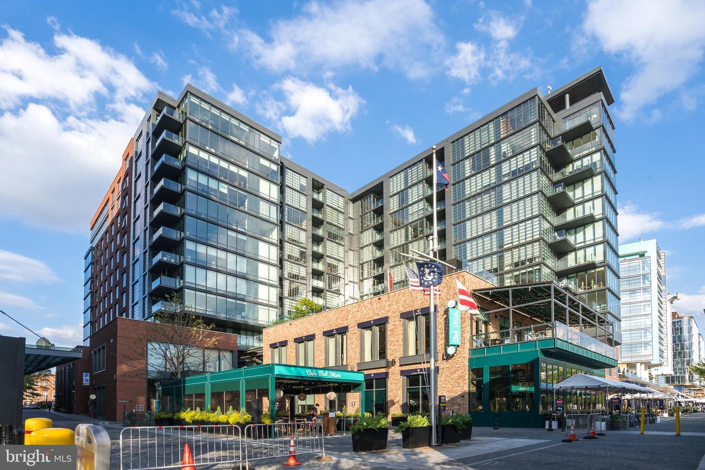 45 SUTTON SQ SW #503, WASHINGTON, District Of Columbia 20024, 2 Bedrooms Bedrooms, ,2 BathroomsBathrooms,Residential,For sale,45 SUTTON SQ SW #503,DCDC2191650 MLS # DCDC2191650