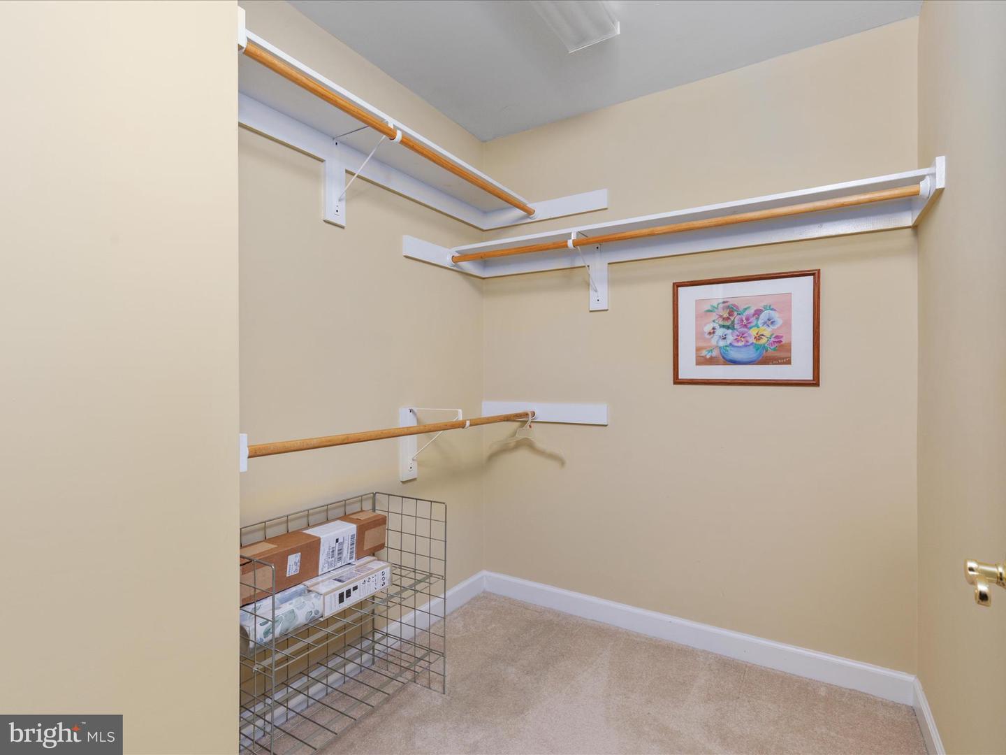 112 DANIEL CT, STRASBURG, Virginia 22657, 4 Bedrooms Bedrooms, ,3 BathroomsBathrooms,Residential,For sale,112 DANIEL CT,VASH2010982 MLS # VASH2010982