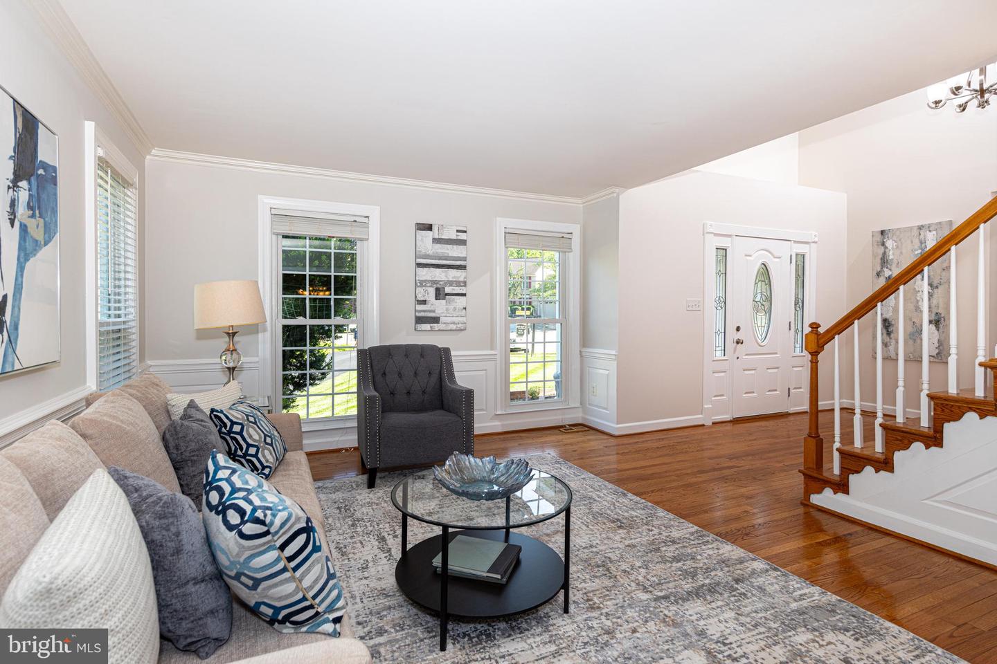 9126 JOHN WAY, FAIRFAX STATION, Virginia 22039, 4 Bedrooms Bedrooms, ,3 BathroomsBathrooms,Residential,For sale,9126 JOHN WAY,VAFX2229644 MLS # VAFX2229644