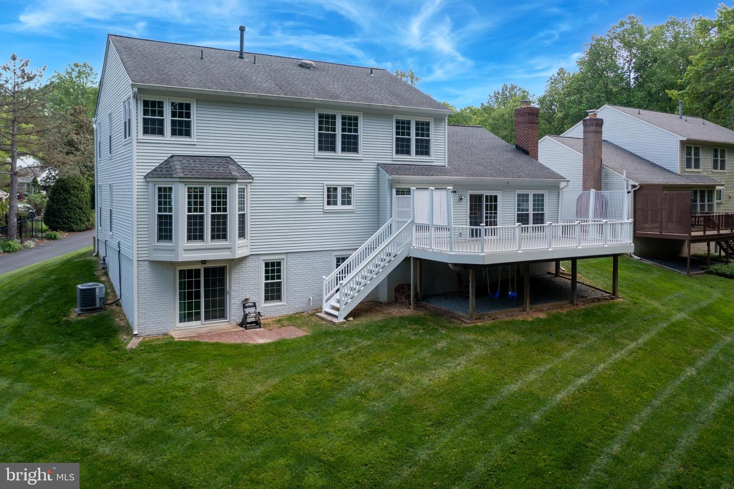 9126 JOHN WAY, FAIRFAX STATION, Virginia 22039, 4 Bedrooms Bedrooms, ,3 BathroomsBathrooms,Residential,For sale,9126 JOHN WAY,VAFX2229644 MLS # VAFX2229644