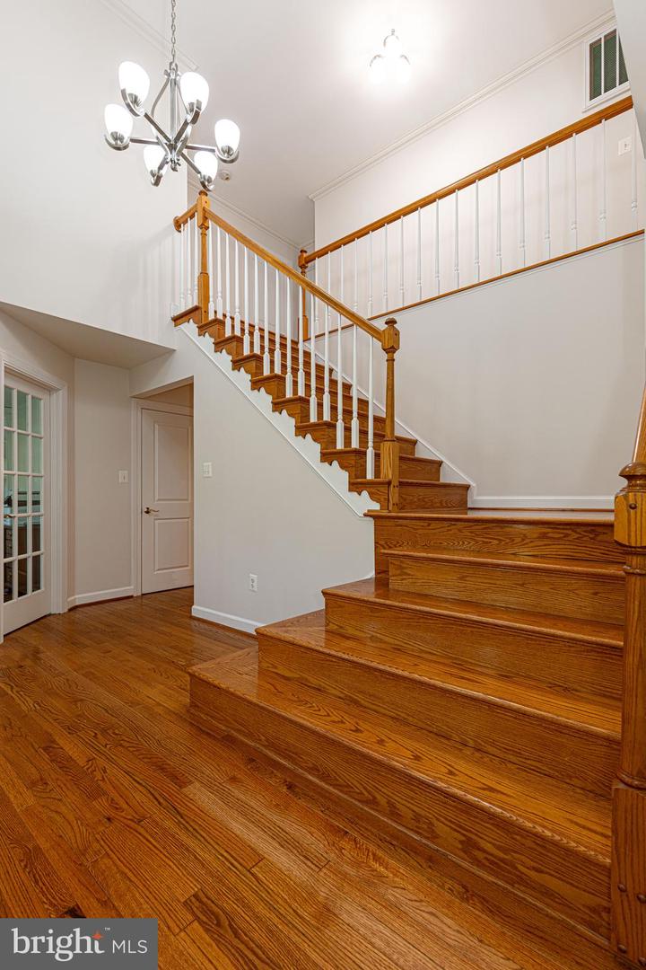9126 JOHN WAY, FAIRFAX STATION, Virginia 22039, 4 Bedrooms Bedrooms, ,3 BathroomsBathrooms,Residential,For sale,9126 JOHN WAY,VAFX2229644 MLS # VAFX2229644