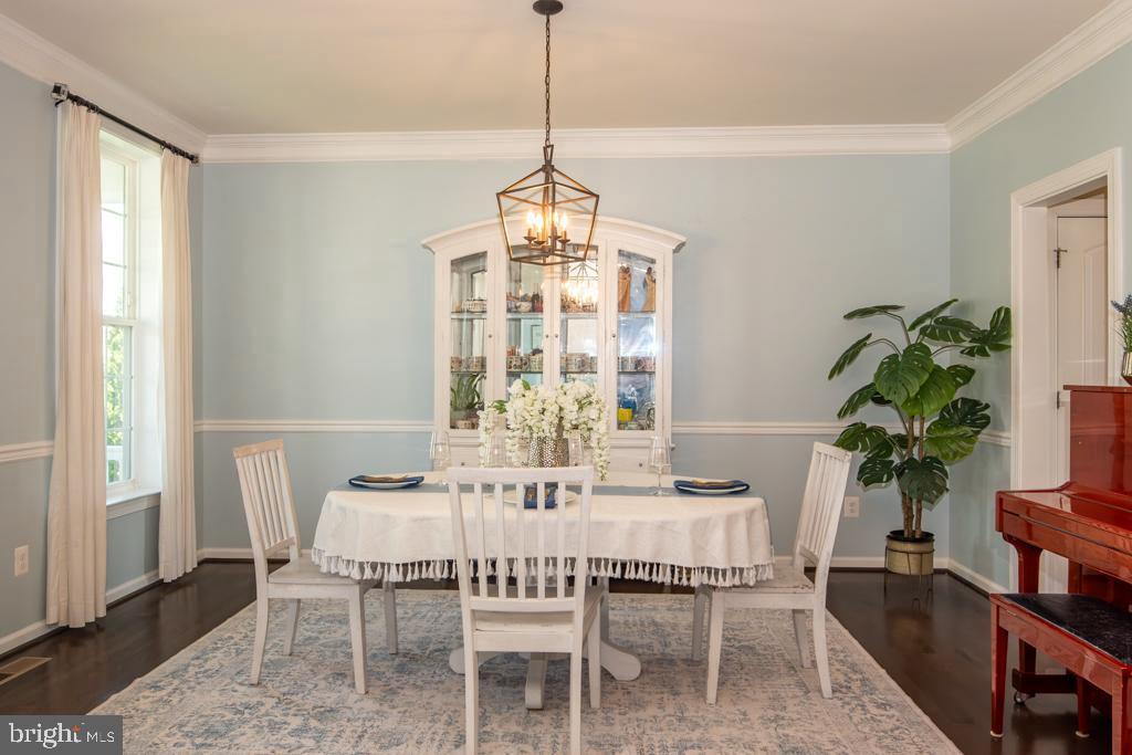 24388 MOON GLADE CT, ALDIE, Virginia 20105, 5 Bedrooms Bedrooms, ,3 BathroomsBathrooms,Residential,For sale,24388 MOON GLADE CT,VALO2091966 MLS # VALO2091966