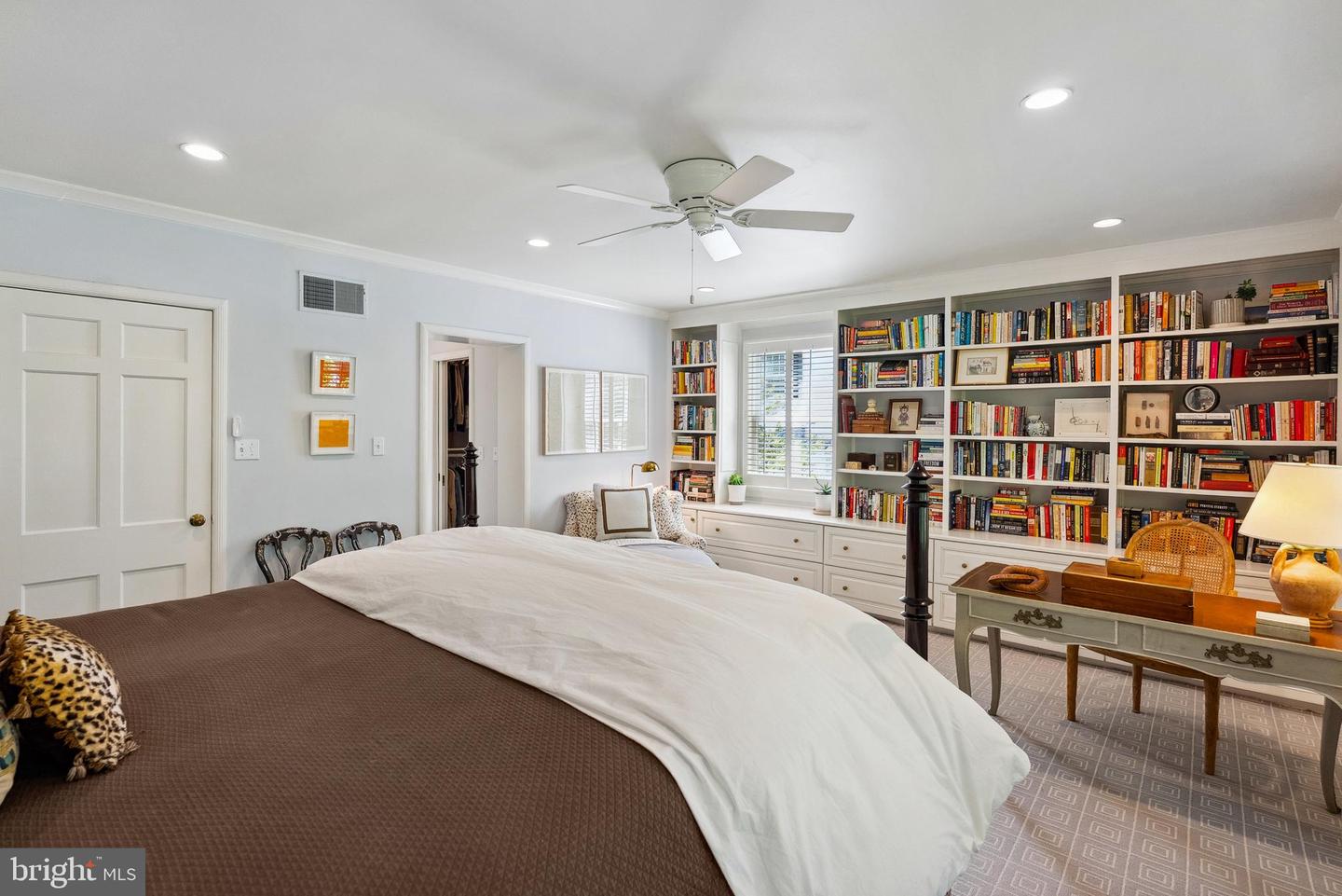 5045 MILLWOOD LN NW, WASHINGTON, District Of Columbia 20016, 4 Bedrooms Bedrooms, ,3 BathroomsBathrooms,Residential,For sale,5045 MILLWOOD LN NW,DCDC2191874 MLS # DCDC2191874