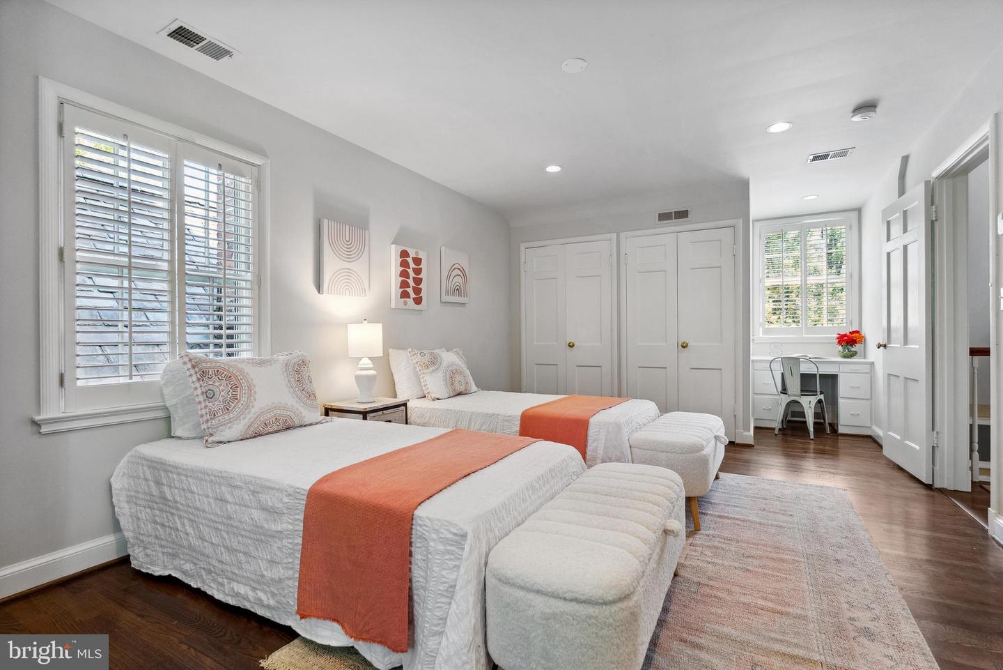 5045 MILLWOOD LN NW, WASHINGTON, District Of Columbia 20016, 4 Bedrooms Bedrooms, ,3 BathroomsBathrooms,Residential,For sale,5045 MILLWOOD LN NW,DCDC2191874 MLS # DCDC2191874