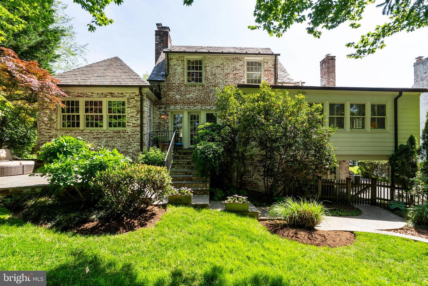 5045 MILLWOOD LN NW, WASHINGTON, District Of Columbia 20016, 4 Bedrooms Bedrooms, ,3 BathroomsBathrooms,Residential,For sale,5045 MILLWOOD LN NW,DCDC2191874 MLS # DCDC2191874
