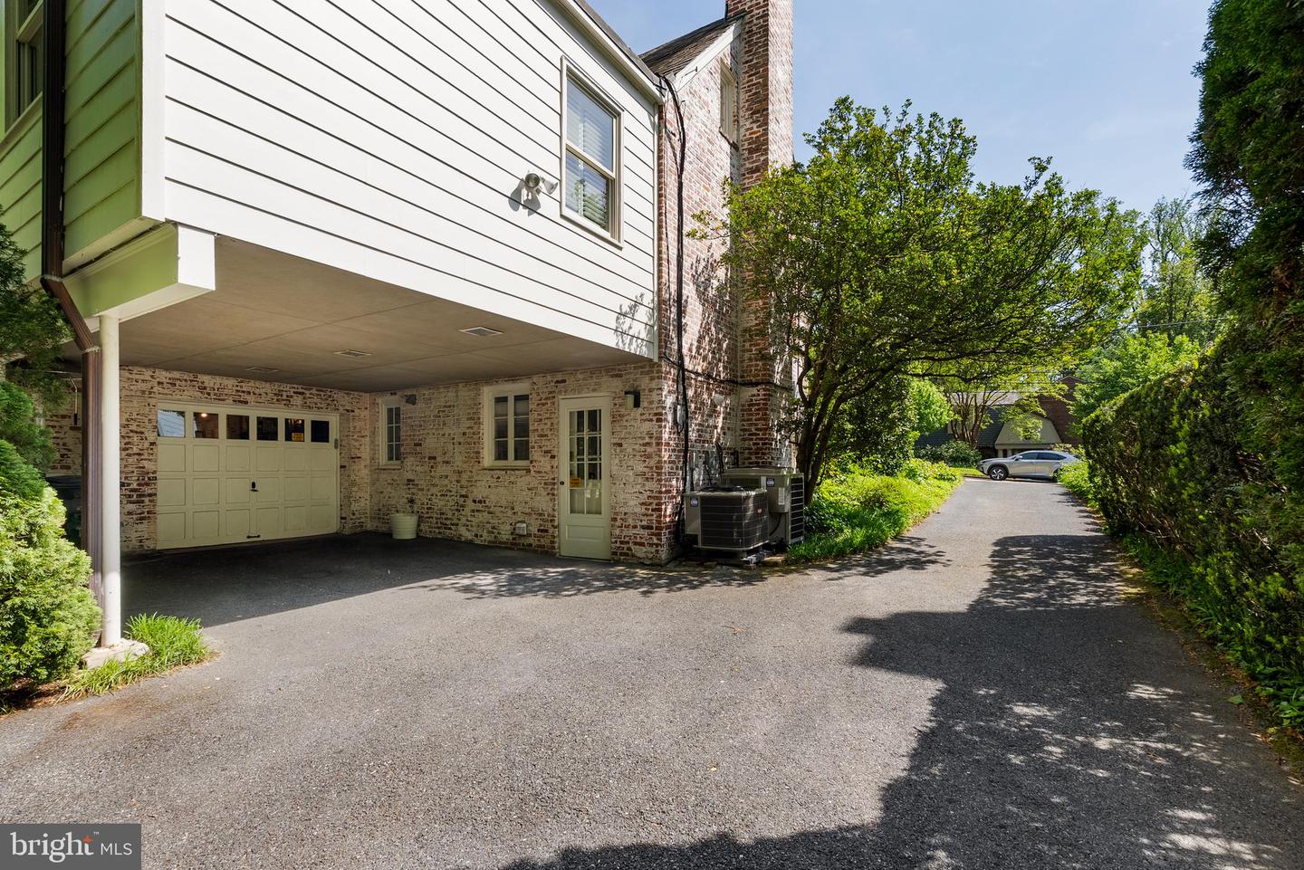 5045 MILLWOOD LN NW, WASHINGTON, District Of Columbia 20016, 4 Bedrooms Bedrooms, ,3 BathroomsBathrooms,Residential,For sale,5045 MILLWOOD LN NW,DCDC2191874 MLS # DCDC2191874