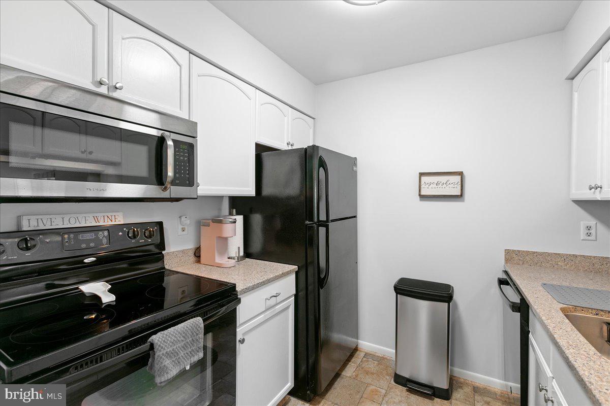 10320 REIN COMMONS CT #3H, BURKE, Virginia 22015, 2 Bedrooms Bedrooms, ,1 BathroomBathrooms,Residential,For sale,10320 REIN COMMONS CT #3H,VAFX2229870 MLS # VAFX2229870