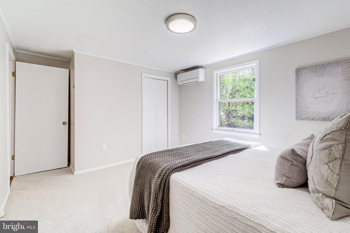 4513 ERIN DR, HAYMARKET, Virginia 20169, 2 Bedrooms Bedrooms, ,1 BathroomBathrooms,Residential,For sale,4513 ERIN DR,VAPW2090434 MLS # VAPW2090434