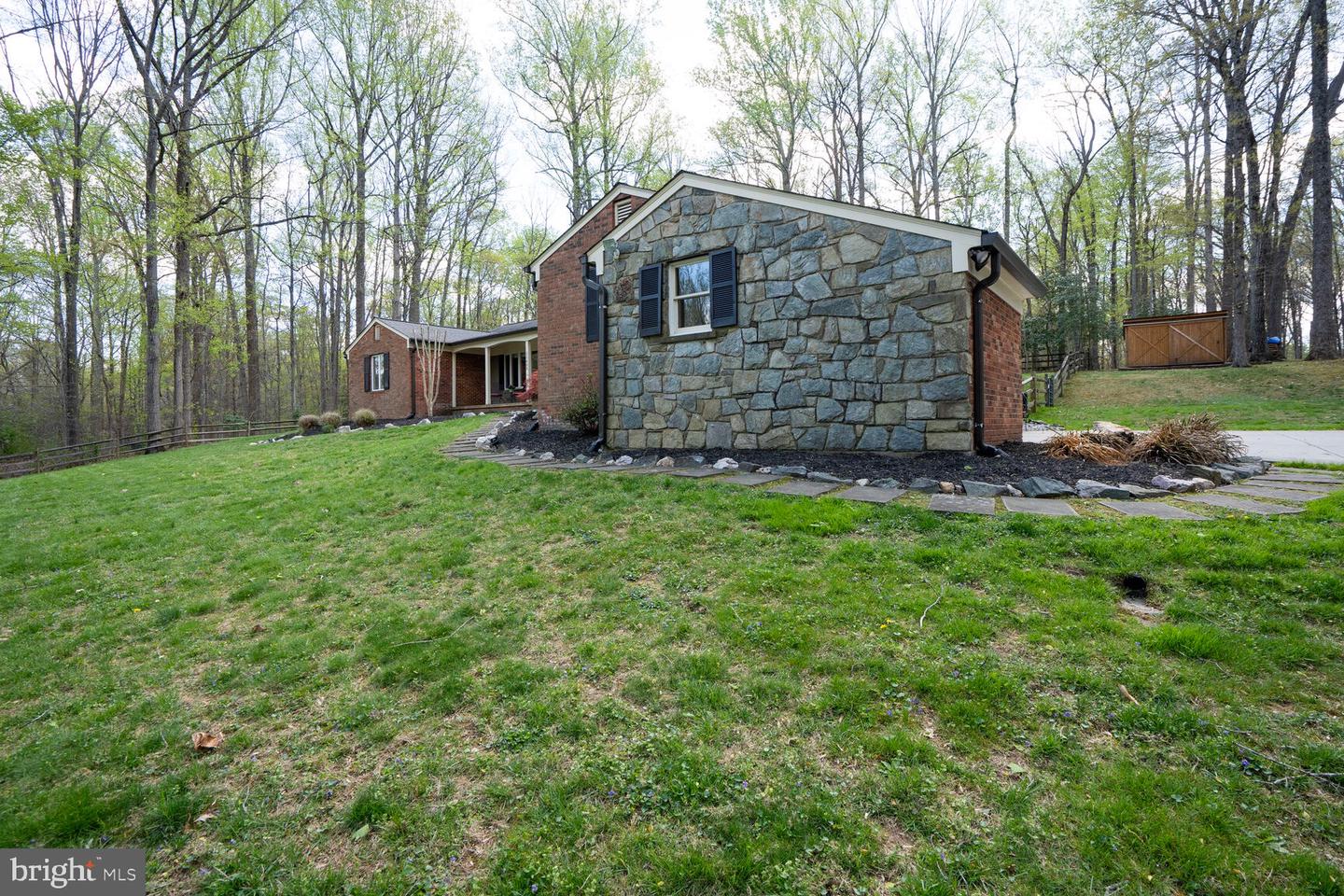 11605 CHOIR LN, FAIRFAX STATION, Virginia 22039, 4 Bedrooms Bedrooms, ,3 BathroomsBathrooms,Residential,For sale,11605 CHOIR LN,VAFX2230308 MLS # VAFX2230308