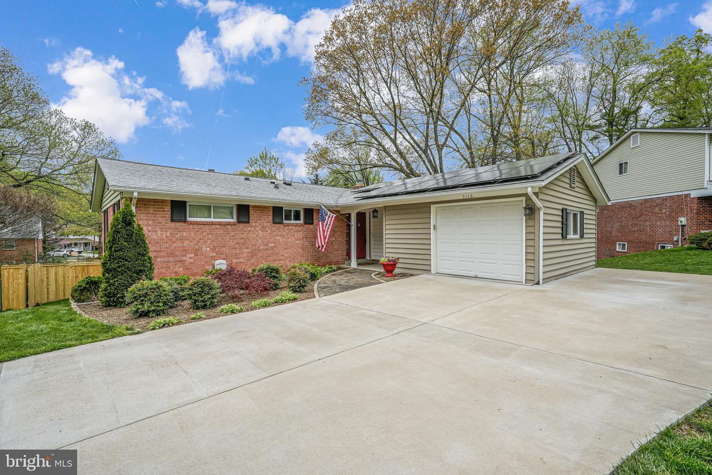 5116 THACKERY CT, FAIRFAX, Virginia 22032, 4 Bedrooms Bedrooms, ,3 BathroomsBathrooms,Residential,For sale,5116 THACKERY CT,VAFX2230390 MLS # VAFX2230390