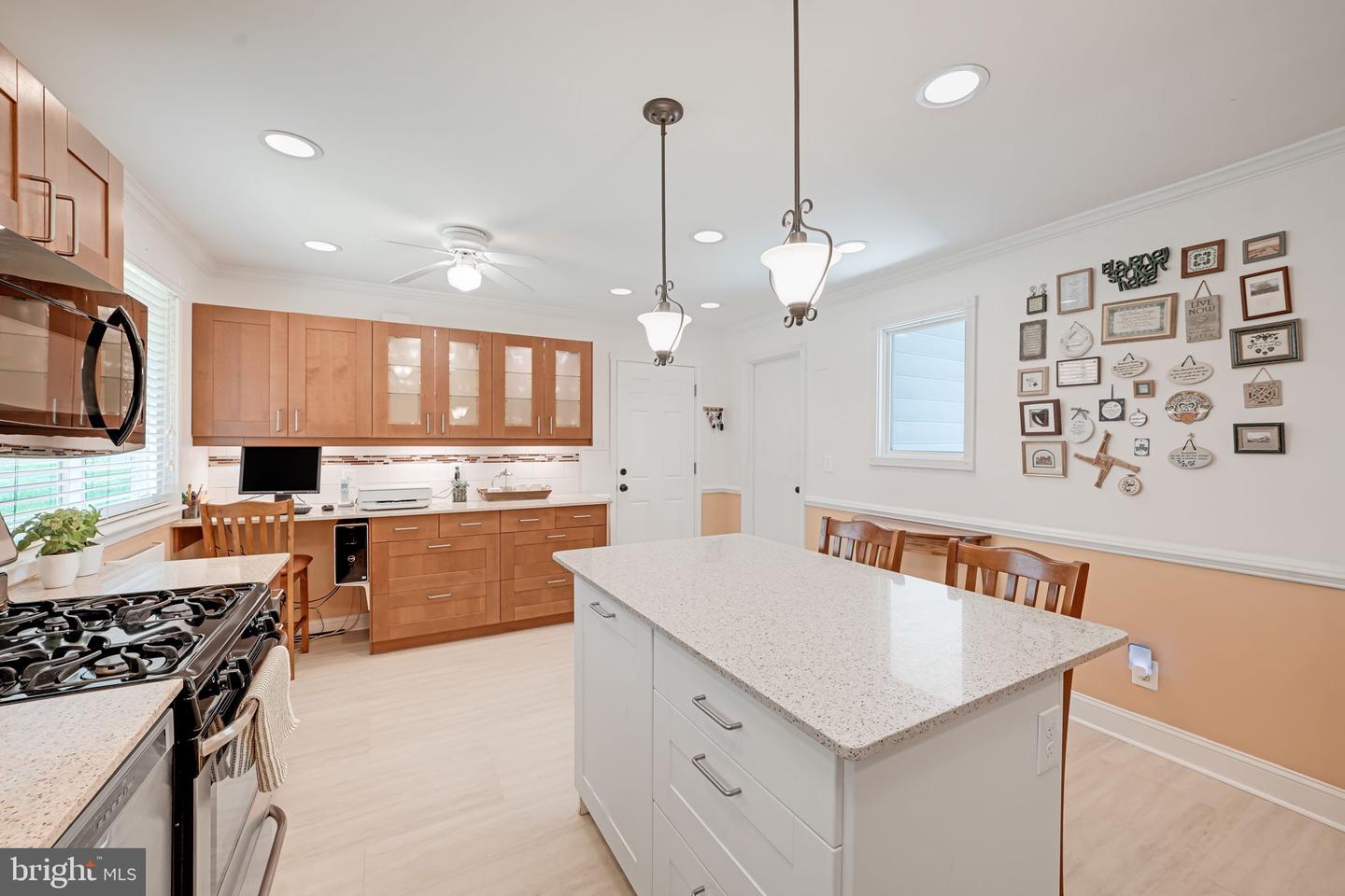 5116 THACKERY CT, FAIRFAX, Virginia 22032, 4 Bedrooms Bedrooms, ,3 BathroomsBathrooms,Residential,For sale,5116 THACKERY CT,VAFX2230390 MLS # VAFX2230390