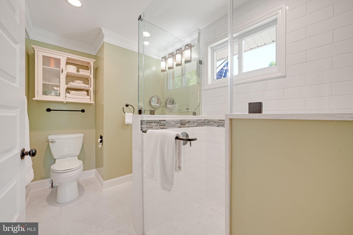 5116 THACKERY CT, FAIRFAX, Virginia 22032, 4 Bedrooms Bedrooms, ,3 BathroomsBathrooms,Residential,For sale,5116 THACKERY CT,VAFX2230390 MLS # VAFX2230390