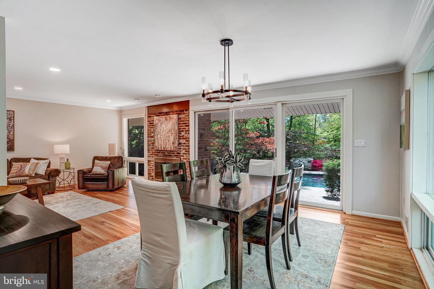 9305 HAMILTON DR, FAIRFAX, Virginia 22031, 4 Bedrooms Bedrooms, ,3 BathroomsBathrooms,Residential,For sale,9305 HAMILTON DR,VAFX2230404 MLS # VAFX2230404