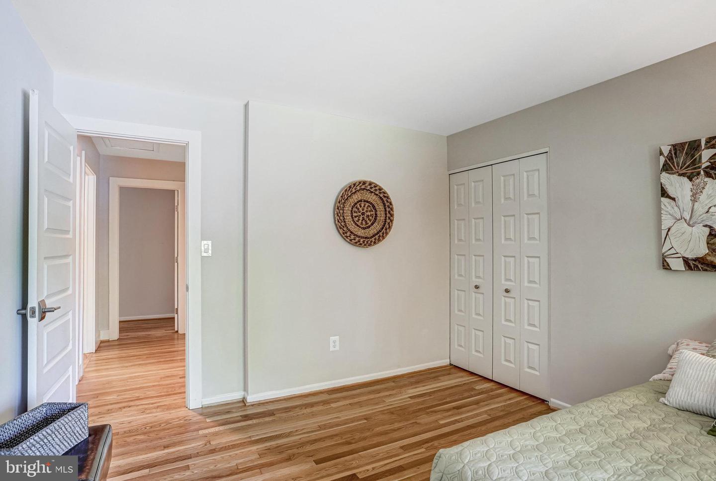 9305 HAMILTON DR, FAIRFAX, Virginia 22031, 4 Bedrooms Bedrooms, ,3 BathroomsBathrooms,Residential,For sale,9305 HAMILTON DR,VAFX2230404 MLS # VAFX2230404